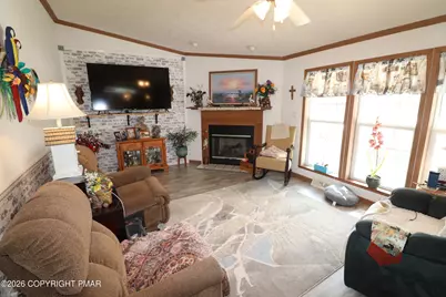  1233 Valley Forge Drive, Walnutport, PA 18088 - Photo 18