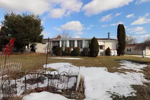 1233 Valley Forge Dr, Walnutport, PA 18088 - Photo 52