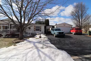 1233 Valley Forge Dr, Walnutport, PA 18088 - Photo 40