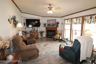 1233 Valley Forge Dr, Walnutport, PA 18088 - Photo 16