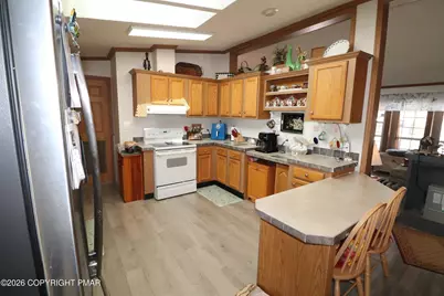  1233 Valley Forge Drive, Walnutport, PA 18088 - Photo 10