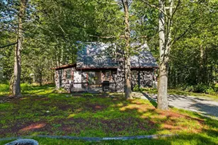 9205 Westwood Dr, Tobyhanna, PA 18466 - Photo 2