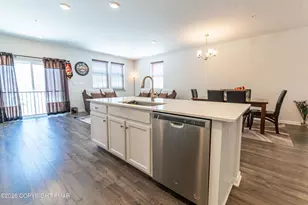 1031 Turnstone Dr, Fogelsville, PA 18051 - Photo 12