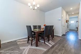 1031 Turnstone Dr, Fogelsville, PA 18051 - Photo 6