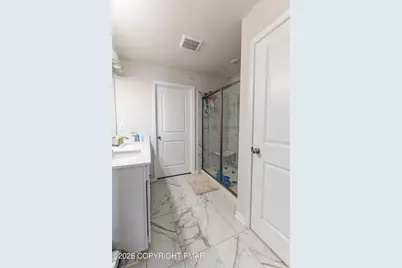  1031 Turnstone Drive, Fogelsville, PA 18051 - Photo 24