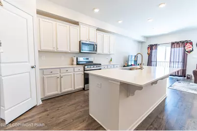  1031 Turnstone Drive, Fogelsville, PA 18051 - Photo 16