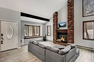 428 Cedar Dr, Long Pond, PA 18334 - Photo 8