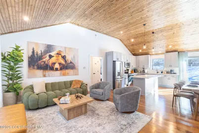  103 Burnshaw Lane #103, Albrightsville, PA 18210 - Photo 2