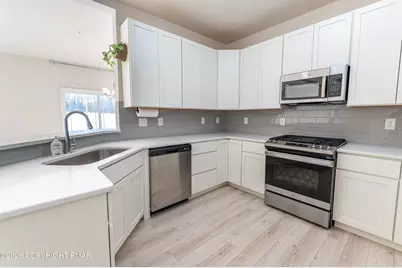  164 Maureen Lane, Allentown, PA 18104 - Photo 6