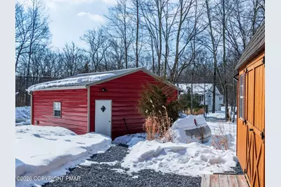  105 Hummingbird Trail, Bushkill, PA 18324 - Photo 32