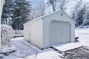 303 Jennis Ln, East Stroudsburg, PA 18301 - Photo 40