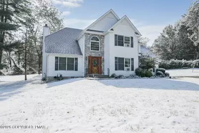  303 Jennis Lane, East Stroudsburg, PA 18301 - Photo 6