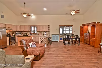 110 Saddle Court, Stroudsburg, PA 18360 - Photo 8