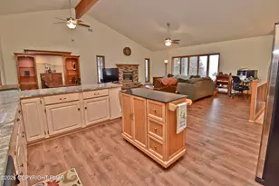 110 Saddle Ct, Stroudsburg, PA 18360 - Photo 16