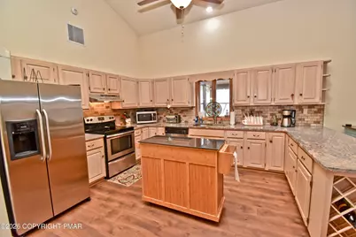  110 Saddle Court, Stroudsburg, PA 18360 - Photo 14