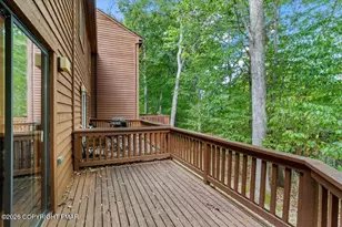 337 Crewe Ct, Bushkill, PA 18324 - Photo 22