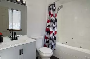 337 Crewe Ct, Bushkill, PA 18324 - Photo 12