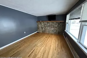 175 Bollinger Dr, Mount Bethel, PA 18343 - Photo 2