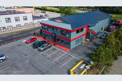  110 N Courtland Street, East Stroudsburg, PA 18301 - Photo 4