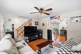 120 Linn Cir, Bushkill, PA 18324 - Photo 8