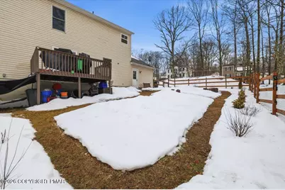  120 Linn Circle, Bushkill, PA 18324 - Photo 40