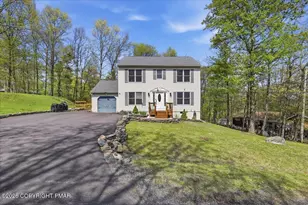 120 Linn Cir, Bushkill, PA 18324 - Photo 1