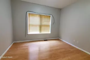 106 Swartsburo Dr, Tamiment, PA 18371 - Photo 14