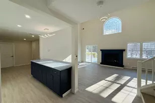 2108 Cherry Dr, Tobyhanna, PA 18466 - Photo 4