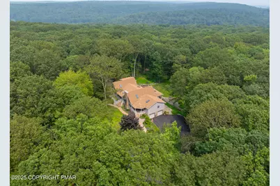  142 Bloss Road, Greentown, PA 18325 - Photo 14