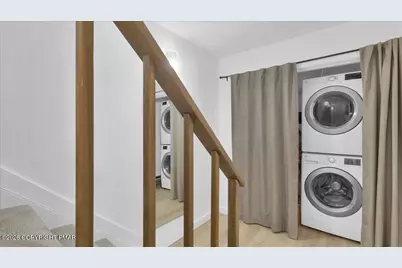  270 Big Pocono Pass, Tannersville, PA 18372 - Photo 32