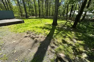351 Charles Folly Rd, Bartonsville, PA 18321 - Photo 26