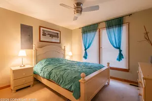 475 Spruce Dr, Tannersville, PA 18372 - Photo 4