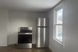 1618 E Main St, Pen Argyl, PA 18072 - Photo 6