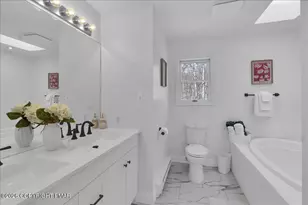 1316 Kensington Dr, East Stroudsburg, PA 18301 - Photo 36