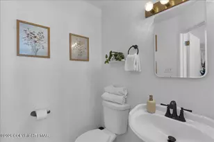 1316 Kensington Dr, East Stroudsburg, PA 18301 - Photo 44