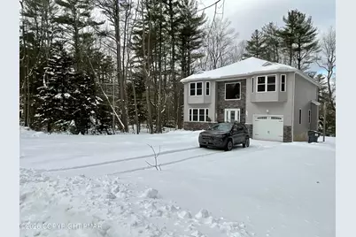  145 McCauley Avenue, Pocono Pines, PA 18350 - Photo 2
