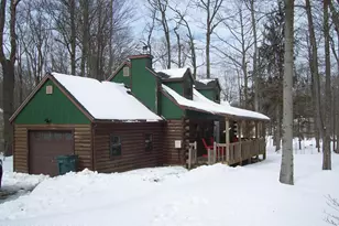 9416 Juniper Dr, Tobyhanna, PA 18466 - Photo 1