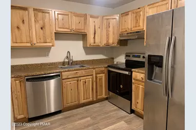  130 View Court #Unit 103, Mount Pocono, PA 18344 - Photo 2