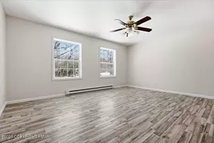 12 Devonshire Ln, Mount Pocono, PA 18344 - Photo 32