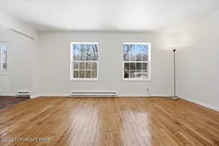 12 Devonshire Ln, Mount Pocono, PA 18344 - Photo 6