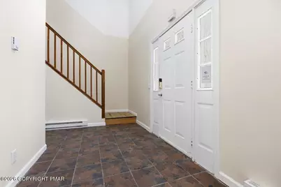  12 Devonshire Lane, Mount Pocono, PA 18344 - Photo 6