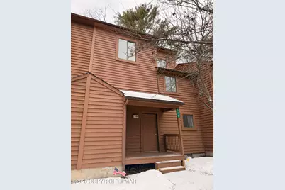  510 Wales Court, Bushkill, PA 18324 - Photo 1