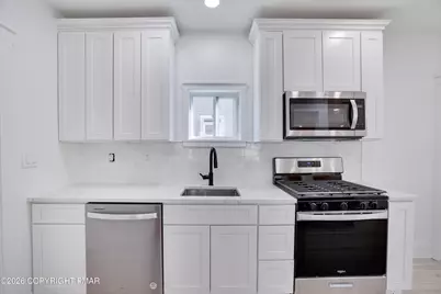  116 Lee Avenue, Stroudsburg, PA 18360 - Photo 10