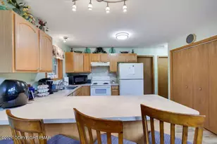 7118 Winnebago Dr, Pocono Lake, PA 18347 - Photo 14
