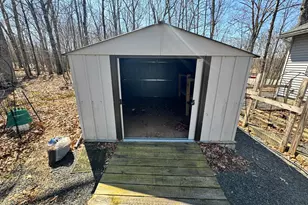 217 Bindale Rd, Tamiment, PA 18371 - Photo 18