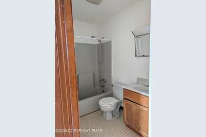  715 Country Pl Drive, Tobyhanna, PA 18466 - Photo 10