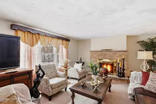 115 Grape Ln, Kunkletown, PA 18058 - Photo 4