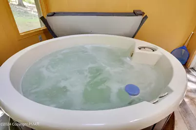  84 Short Hill Road, Lake Harmony, PA 18624 - Photo 28