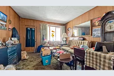  229 W Patterson Street, Lansford, PA 18232 - Photo 2