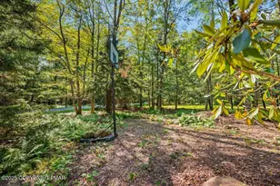 304 Foxglove Pl, Pocono Pines, PA 18350 - Photo 32